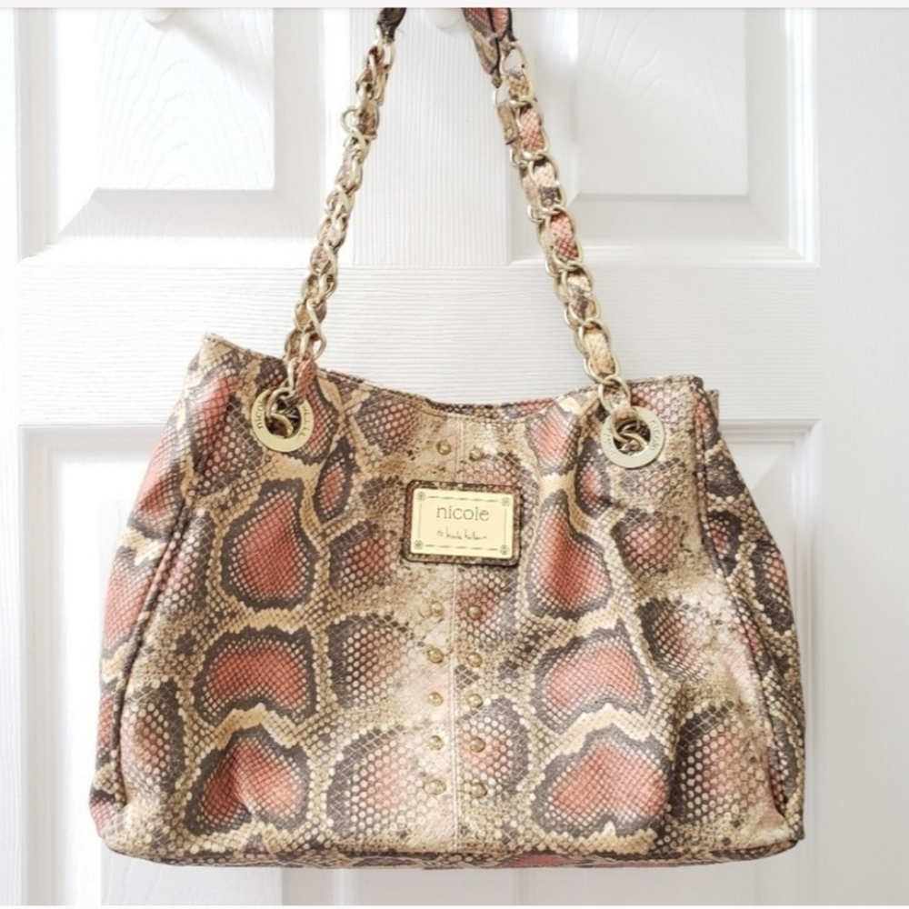 Handbag